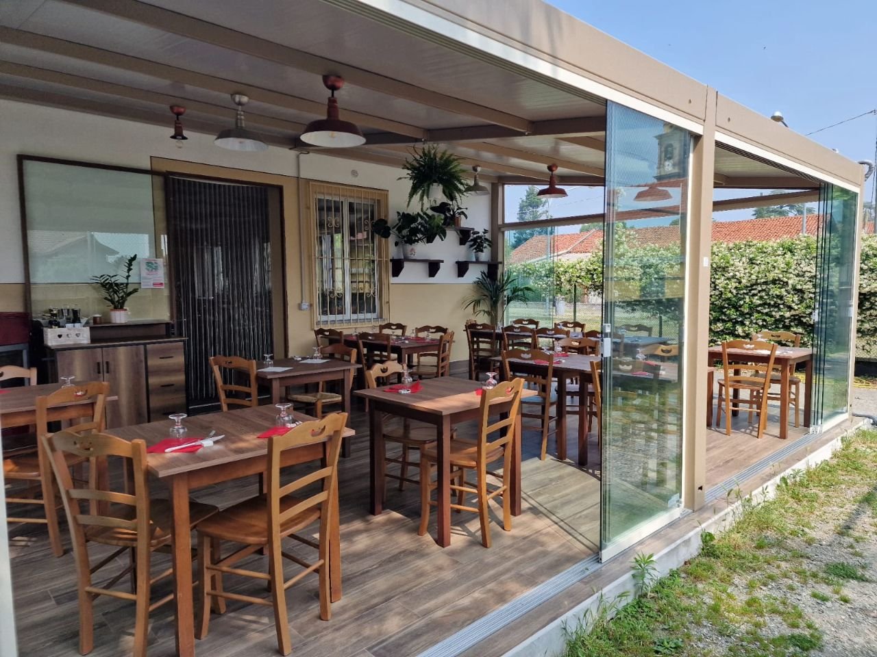 Il nuovo dehor's de Il filo di canapa