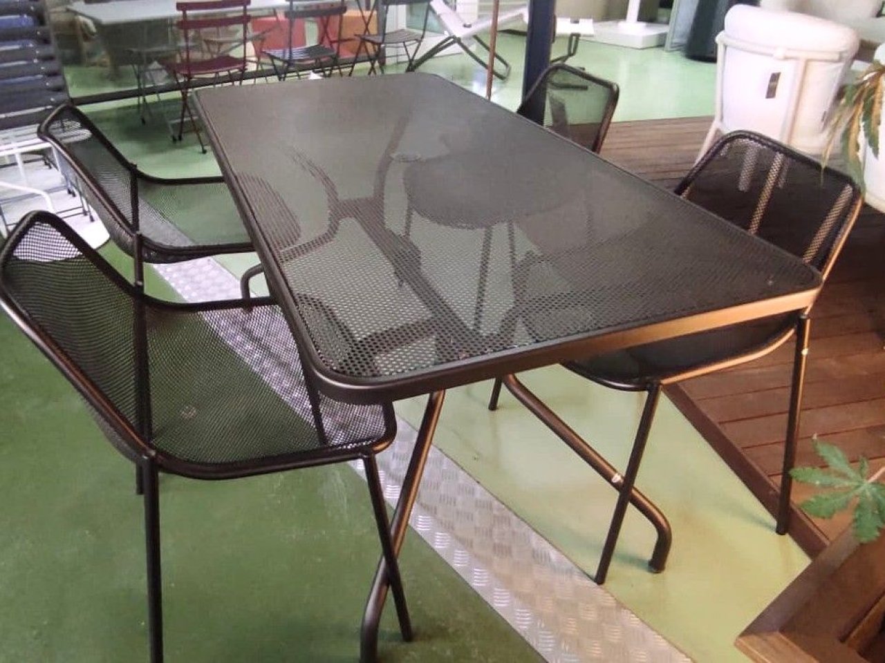 Gruppo pranzo Marrone India - v1