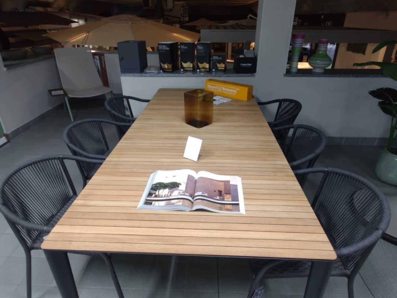 Gruppo Royal Botania - Promo Expo - v1